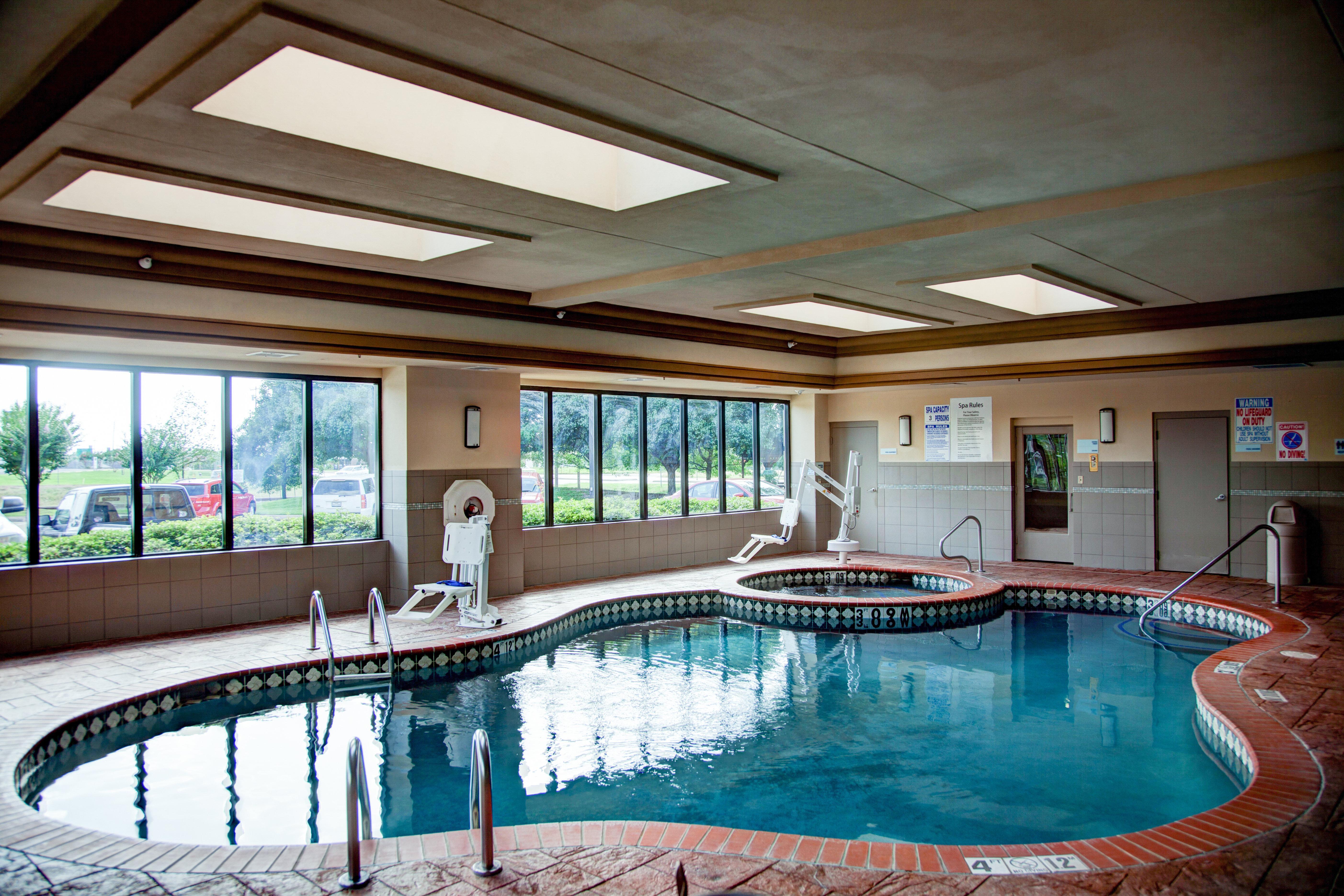 Holiday Inn Express Tyler South By Ihg Exterior photo